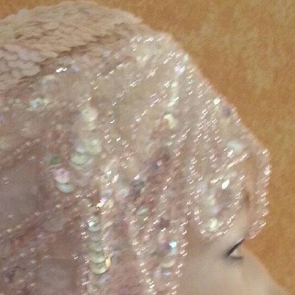 Gatsby Flapper Iridescent White Sequin Headpiece main image 4